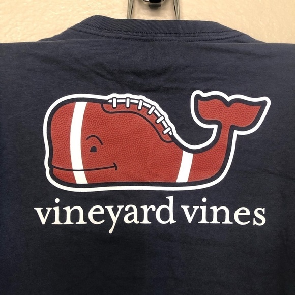 Vineyard Vines Kids Football Whale Spell Out Logo Long Sleeve Pocket Graphic Tee - Picture 5 of 11